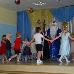 Новогодний праздник в группах общего музыкального развития - 23 декабря 2018 года